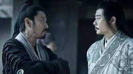 韩信处死，萧何入狱，张良为什么就能逃过一劫呢？