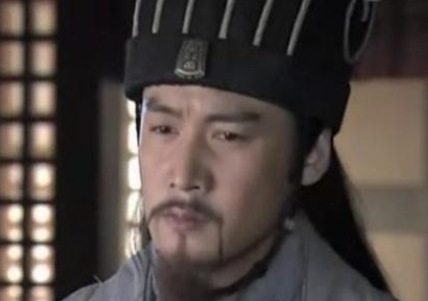 刘琮为什么要刘琦为侯？他们是什么关系