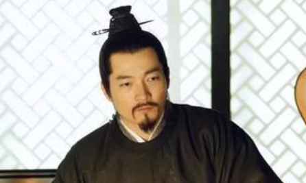 此人在考场上请考官另出题，从此一生官运亨通