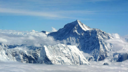 洛子中峰：中国尚未攀登过的较高山峰，海拔约为8516米