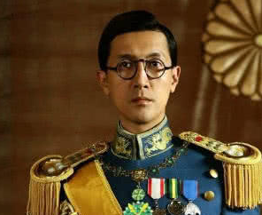 溥仪为什么会那么讨厌太监？召太监来身边做事，只为满足一个需求