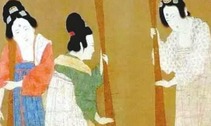 古时候洗衣服是没有洗衣粉的 那时的古人是怎么洗衣服的呢