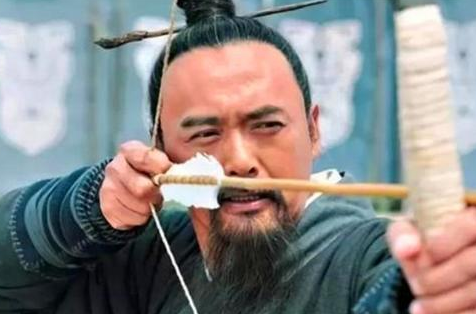 孔子为何在掌权后立刻就杀了少正卯呢？是因为嫉妒他吗？