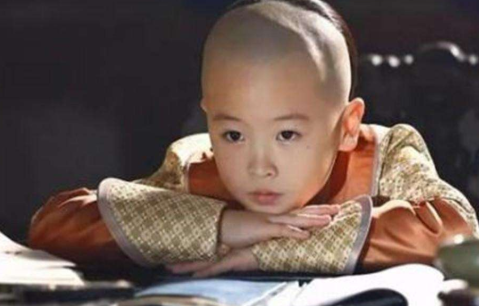 爱新觉罗&middot;永璇，因腿疾而远离争斗，最终惬意的活了87年