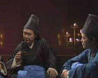 历史上的桓灵二帝有多昏庸？汉朝真的因他们而亡吗？