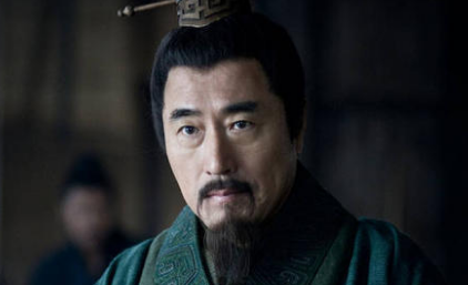 中国名人故事之汉初名相萧何，萧何为何被刘邦评为首功？