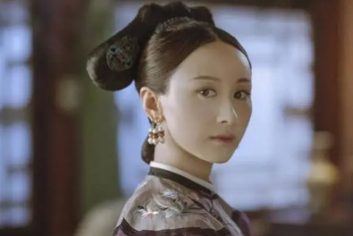 陪伴乾隆最久的妃子，一生无宠却很高寿