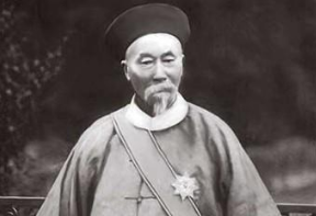 晚清名臣李鸿章的一生有多难？李鸿章为什么要跟左宗棠为敌？