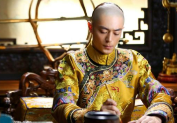 乾隆为哪些人物翻了案？乾隆为什么要这么做？