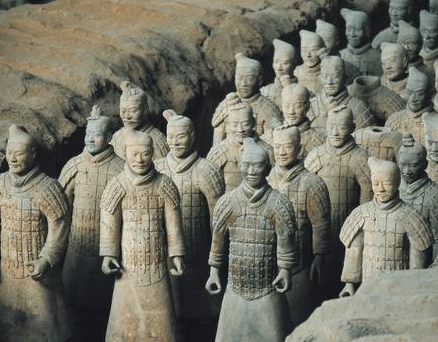 兵马俑都挖开了 为什么中间的土堆不直接挖开