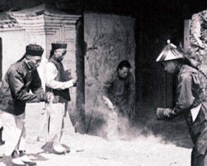 揭秘清朝落后的原因 满清王朝为什么会落后