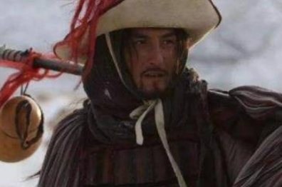 宋江为什么要用卢俊义压制林冲？原因是什么