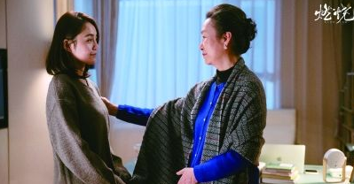 《燃烧》杀手的身份是什么？幕后黑手又是谁