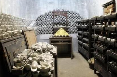 清朝的贪官为什么难治理？与什么政策有关？