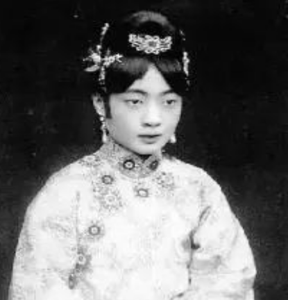 古代人是不是都很丑 妃子那么丑皇帝为何还要娶她们