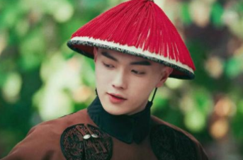 富察&middot;傅恒：7年升5级，28岁就官至一品