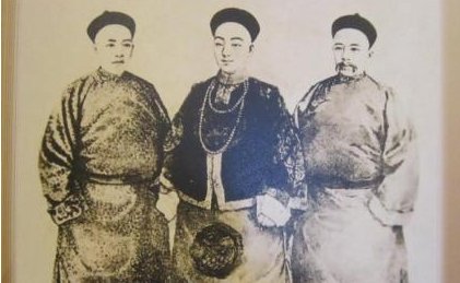 他身为皇帝却从未掌握国家大权 因为一件事而被称为伟大的帝王