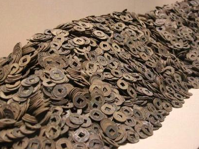 汉灵帝爱财到底有多疯狂 可以说为汉朝的灭亡埋下了伏笔