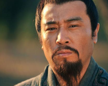 既然刘封没有继承权 诸葛亮为什么还要刘备赐死他