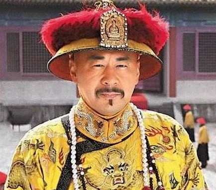 乾隆得知继位为什么要大哭 乾隆是喜极而泣还是一个孝子