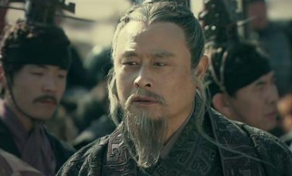 李斯本来是个忠臣，为何始皇死后却要祸害秦朝呢？