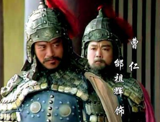 曹仁守江陵和樊城时，曹操为什么会给他派了几千人？