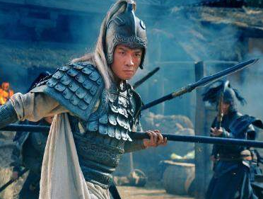 诸葛亮在街亭之战后为何没有处死王平，反而还提拔他？