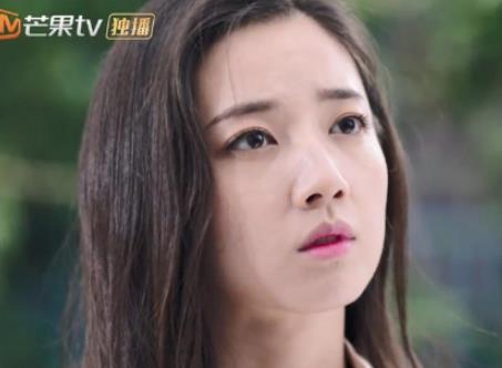 《身为一个胖子》罗伊人为什么要辞职？原因是什么？