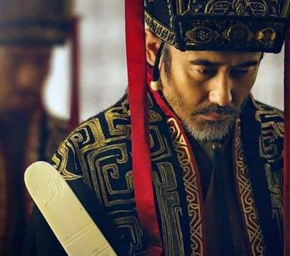 司马懿究竟是个什么样的人 司马懿是儒枭为什么还被称作"隐雄"