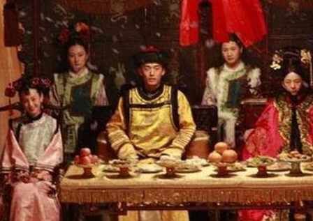 清朝后宫妃子吃穿不愁的 她们的生活究竟是什么样的