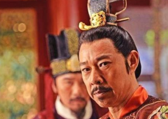 对比岳飞李世民，为何一个成就千秋霸业一个含冤而死？