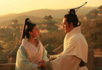 王莽手下有哪些奇人异士？昆阳之战刘秀遇到一个巨无霸？