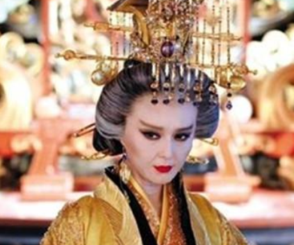 将武则天赶下台的功臣 他们为什么不到一年都惨死了