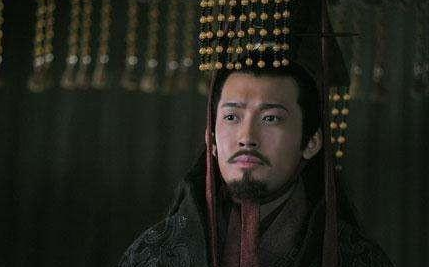 孙权接管东吴的时候年纪轻轻 当时的东吴又是什么样的