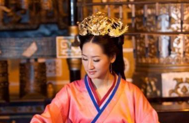 东汉官员杨乔才貌双全，因不想娶公主绝食而亡