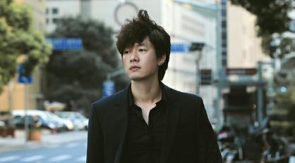 《天涯热土》凌潇肃演绎铁血男儿，真的颠覆往日形象？