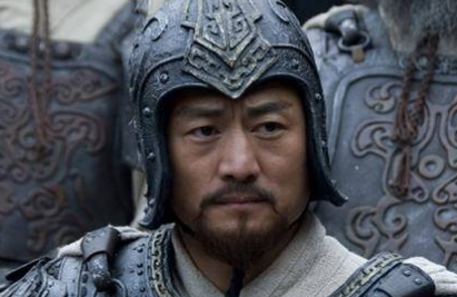 江东猛虎孙坚是怎么吓的董卓西窜的？