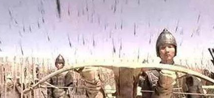 古代打仗士兵中箭后为何倒地不动 不想死就乖乖的躺好