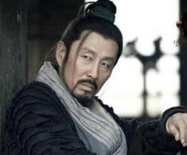 刘太公为什么每次见刘邦都要俯首称臣？原因是什么