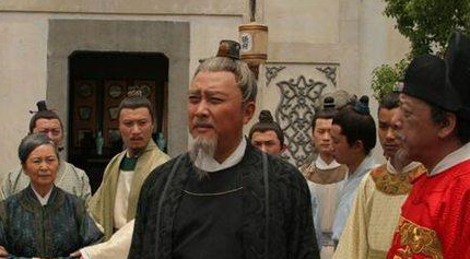 张居正是怎么对待万历皇帝的？张居正真的铺张浪费吗？