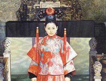 清宫后妃信息闭塞，她们的娱乐都有什么？