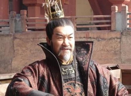 二十岁的李世民，到底是怎么把五十岁的王世充干掉的？