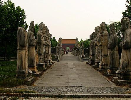 朱元璋出生时真的有异象的出现吗 不光野史有,正史中也有记载