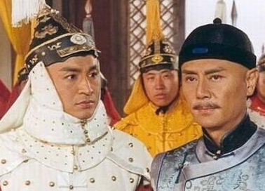 皇太极斩杀多尔衮生母后，为什么不杀掉多尔衮？