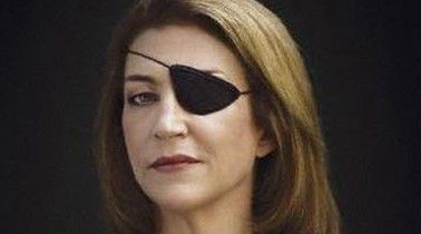 玛丽&middot;科尔文：美国记者，资深战地记者