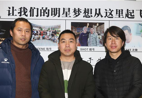 《小小足球队》什么时候上映？是讲的足球的故事吗