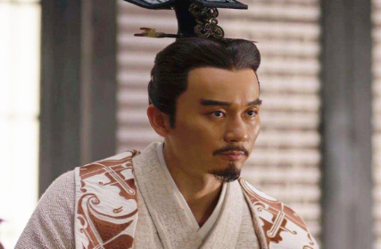 曹丕，一个活在父亲光环下的开国皇帝