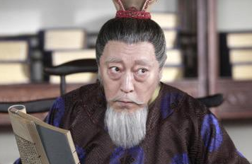 严嵩为何会走向奸臣的道路，最终留下千古骂名？