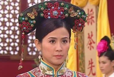 孝和睿皇后为什么要推举样子当皇帝？她自己没有子嗣吗