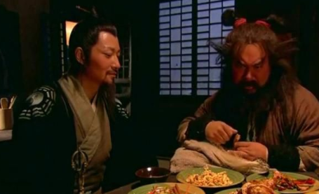 大侠吃饭都要二斤牛肉，古人都这么能吃吗？